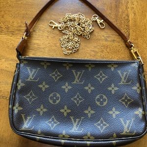 Louis Vuitton Pochette